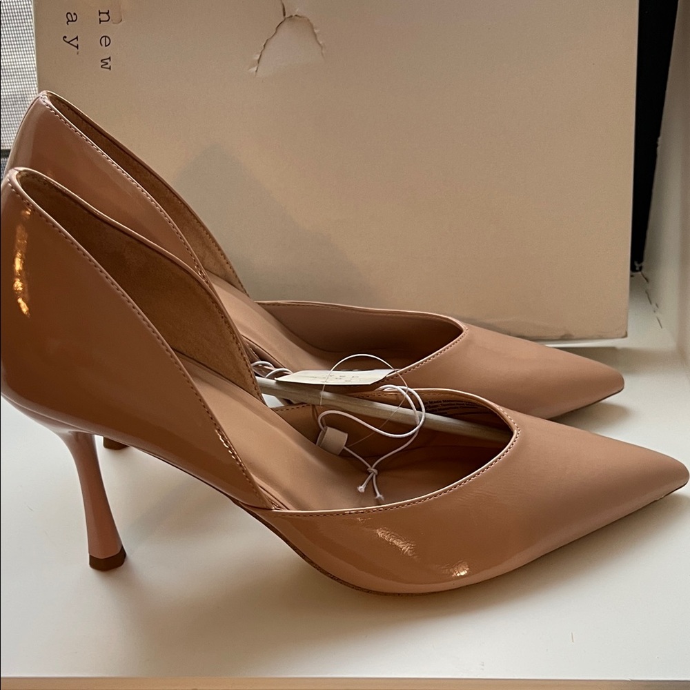 a new day Nude/Tan Pointed Toe Patent Pumps